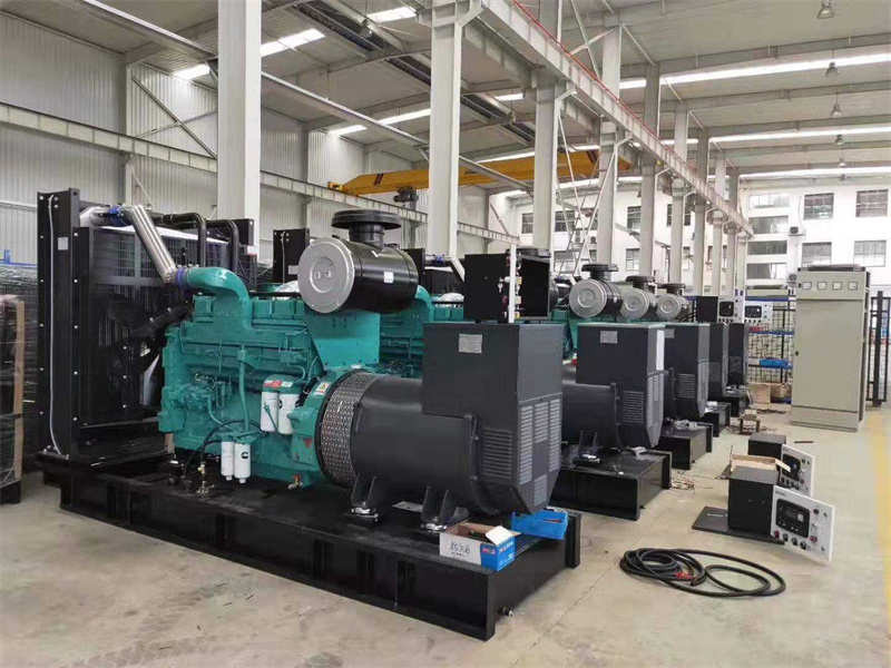 柳林100KW柴油发电机油耗是多少？